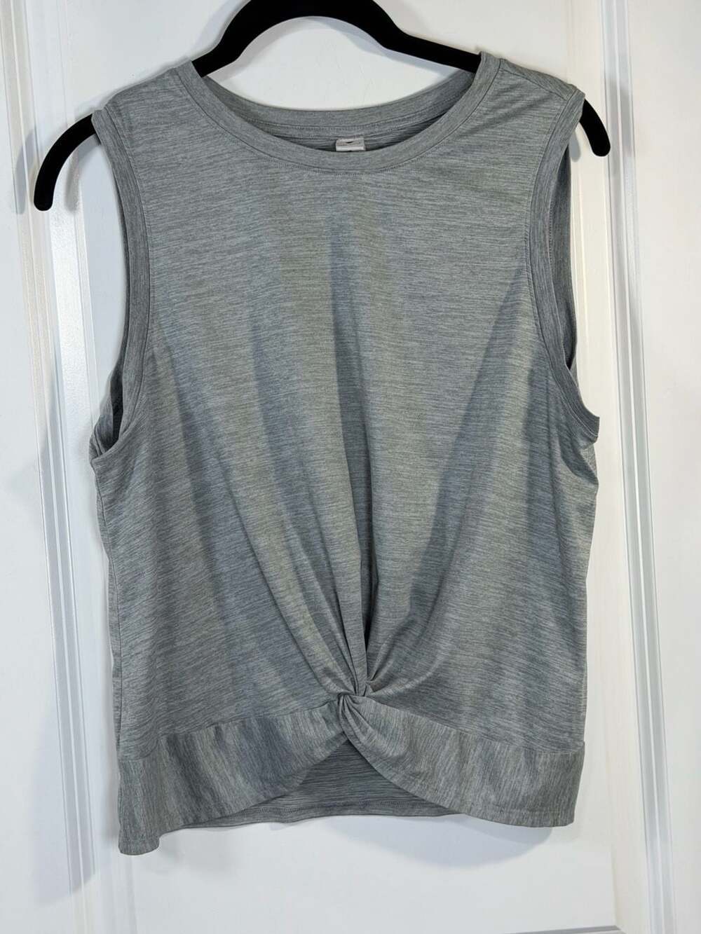 Yogalicious Heather Grey Twist Front Tank Top Size S